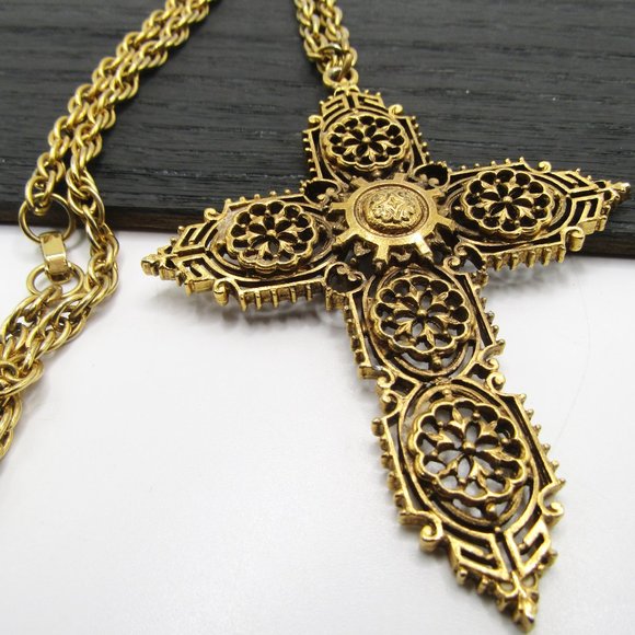Vintage Arthur Pepper Cross Necklace Gothic Ornate Gold Tone Art 1960s - Picture 1 of 6